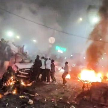 தலைநகர் டெல்லியில் கார் வெடிப்பு: 8பேர் உயிரிழப்பு