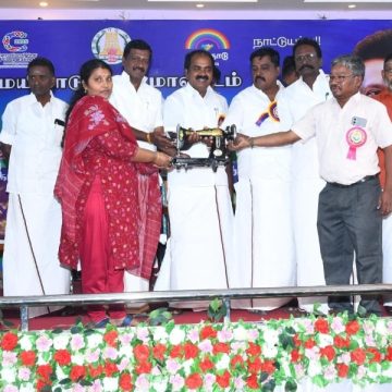 மயிலாடுதுறையில் ரூ.51 கோடி மதிப்பில் கடனுதவி:அமைச்சர் மெய்யநாதன் வழங்கினார்