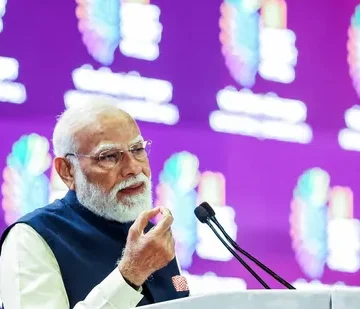 modi_ai_summit_2026__1771487645929_1771487646159 உலகின் மிகப்பெரிய தொழில்நுட்ப மையமாக இந்தியா திகழ்கிறது: பிரதமர் மோடி பேச்சு