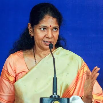 குழந்தைகளுக்கே தீண்டாமைக் கொடுமையா? கனிமொழி எம்.பி. ஆவேசம்