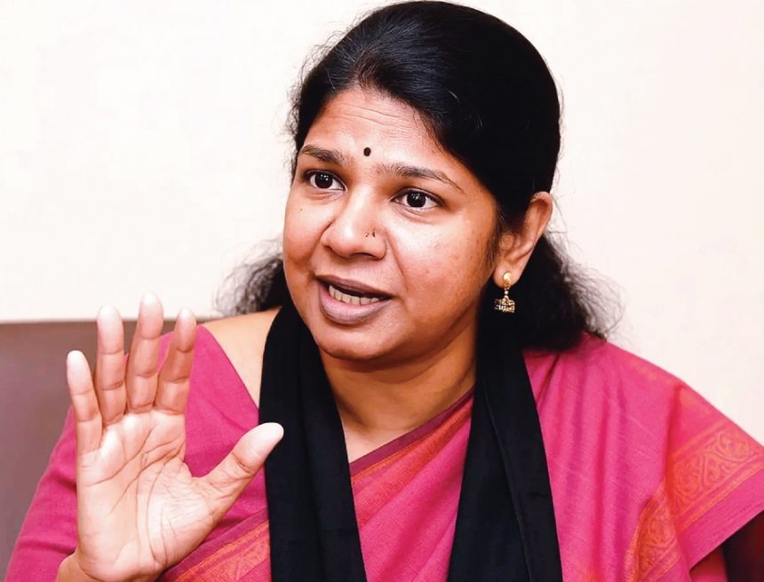 kanimozhi 24 மணி நேரத்தில் 8 கொலைகள்: முதல்வரைப் போலகாவல்துறையும் ஓய்வில் இருக்கிறதா? கனிமொழி கேள்வி