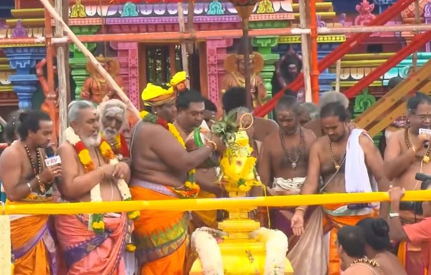 meena 2 மதுரை மீனாட்சி சுந்தரேசுவரர் கோயில் குடமுழுக்கு கோலாகலம்: 12 கோபுரங்களின் கலசங்களுக்கு புனித நீராட்டு